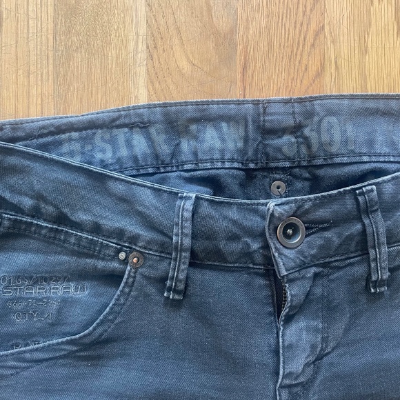 G-Star Raw 3301 Black Denim skinny jeans. Zipper detail. - Picture 3 of 7